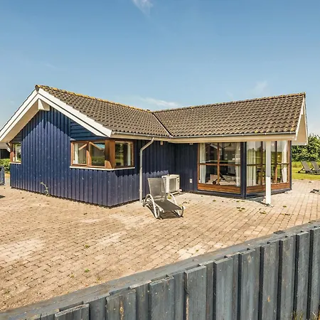 4 Bedroom Amazing In Rudkobing Holiday home