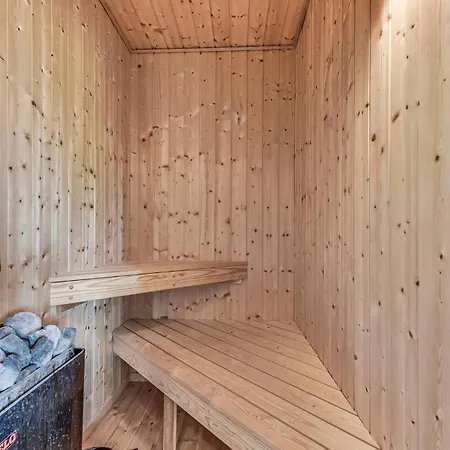 4 Bedroom Amazing In Rudkobing Spodsbjerg